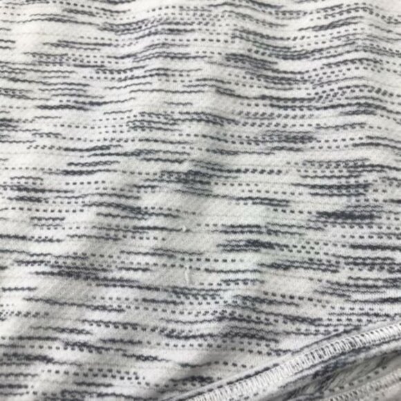 Lululemon Essential Tank Tiger Space Dye Black White Size 8 - Picture 6 of 9